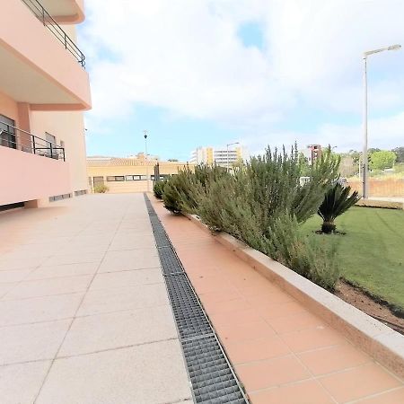 Paraiso Sol Rocha Amazing Beach Apartment Portimão Exterior photo